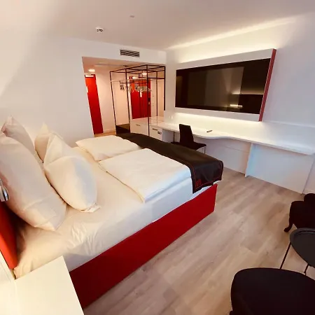 Dormero Hof Hotel 4*